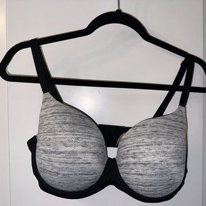 PINK Victoria's Secret Everywhere Lightly Lined Bra 36DD